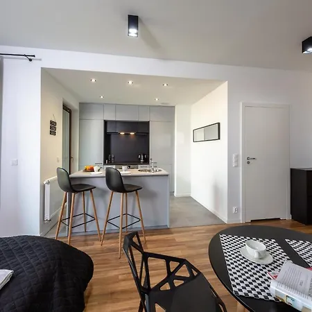 Apartmán Kazou Arkadia Varšava