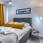 Kazou Arkadia 아파트