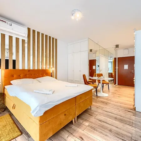 Kazou Arkadia Appartement *