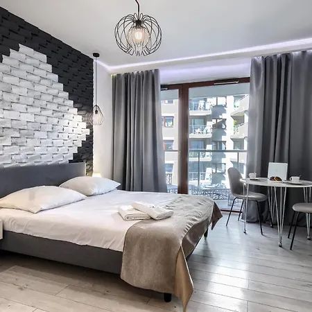 Kazou Arkadia Warsaw