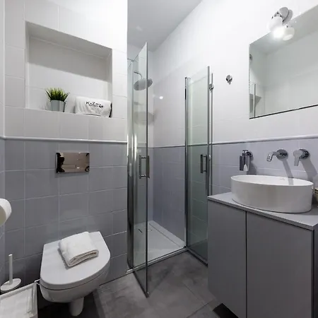 Kazou Arkadia Appartement *