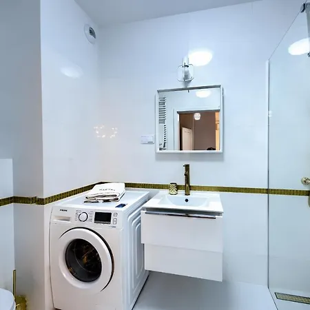 Kazou Arkadia Варшава